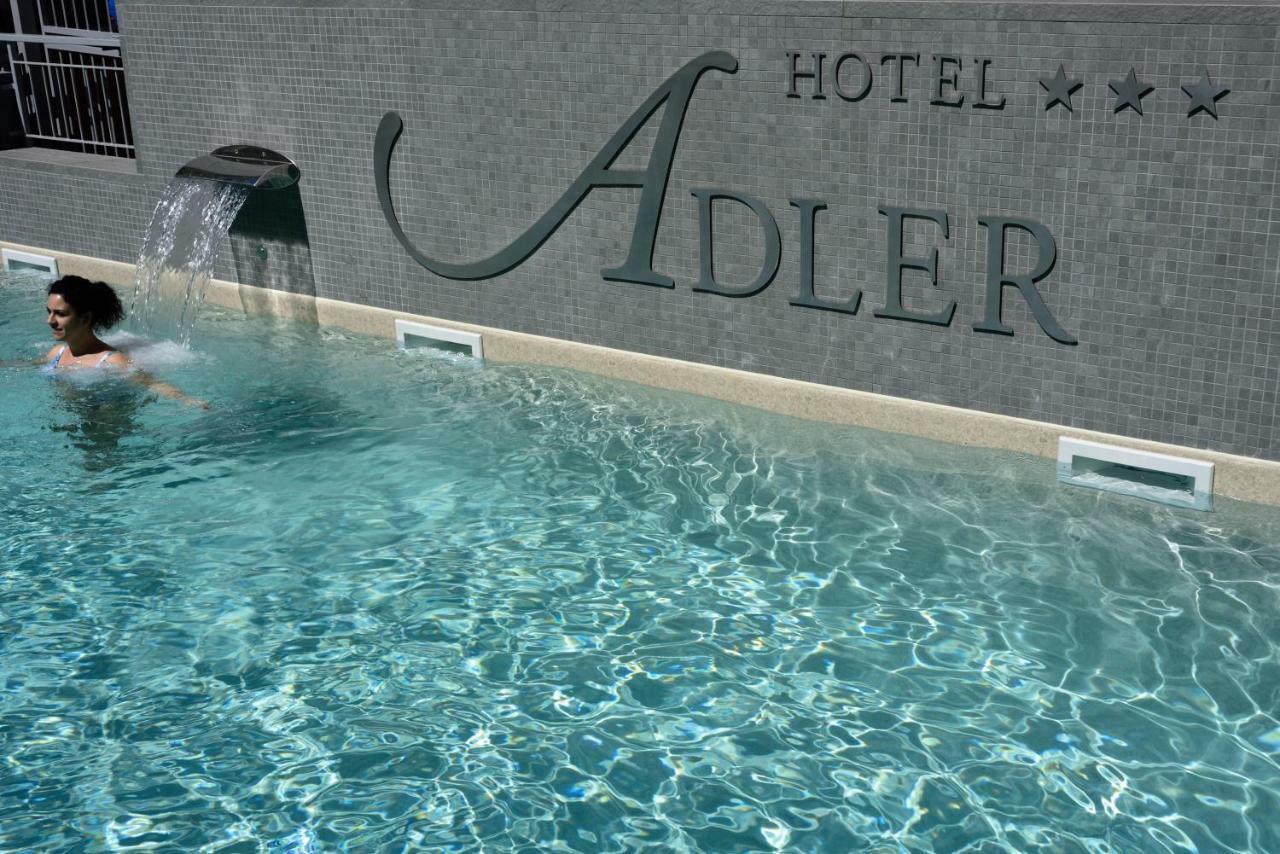 Hotel Adler Alassio Buitenkant foto