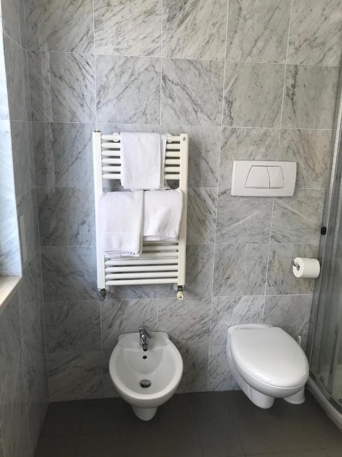 Hotel Adler Alassio Buitenkant foto